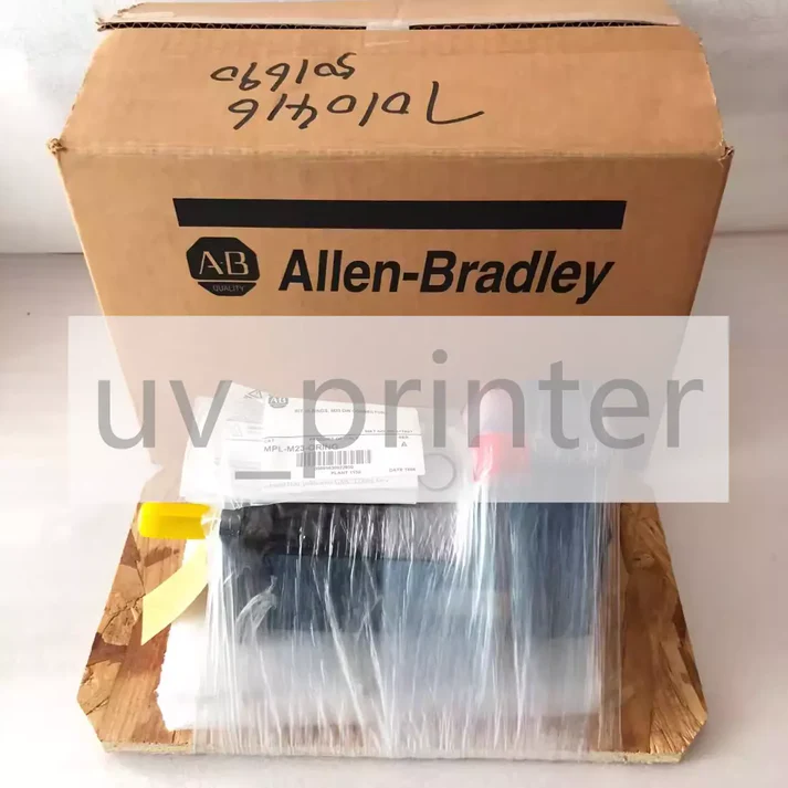 Mpl-B320p-Hk74aa Серводвигатель по DHL поставщики Поставщики