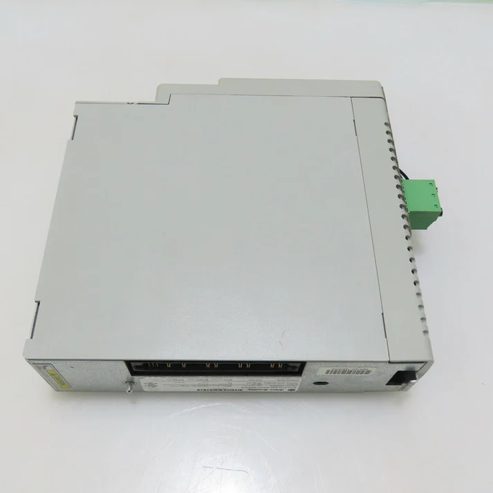 Новый модуль оси Allen Bradley 2094-BSP2