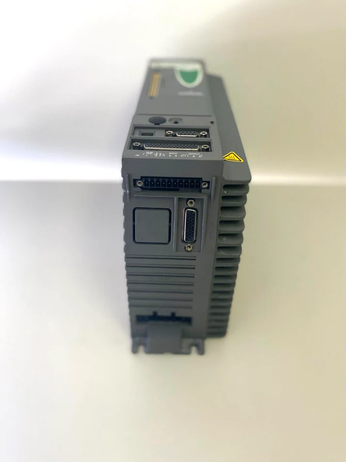 Новый Emerson Control Techniques EN-214-00-000 Ускоренная доставка