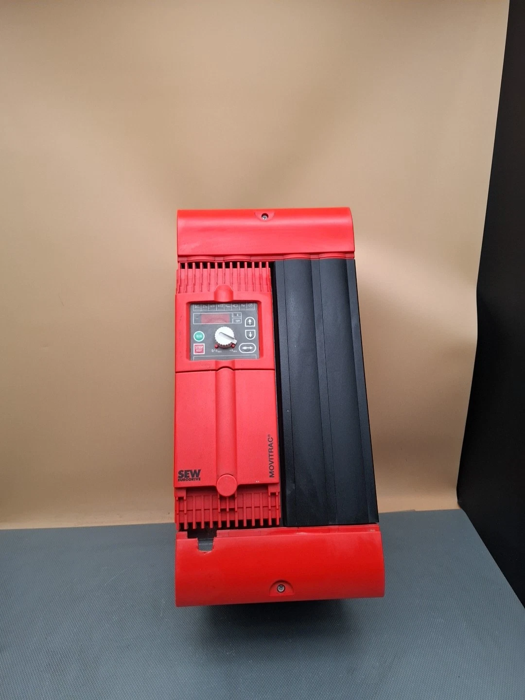 SEW MC07A150-203-4-00 Преобразователь частоты MOVITRAC 07