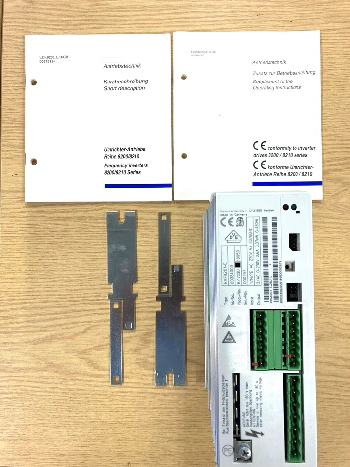 Высокопроизводительный многоосевой сервопривод Lenze EVF8215-E.