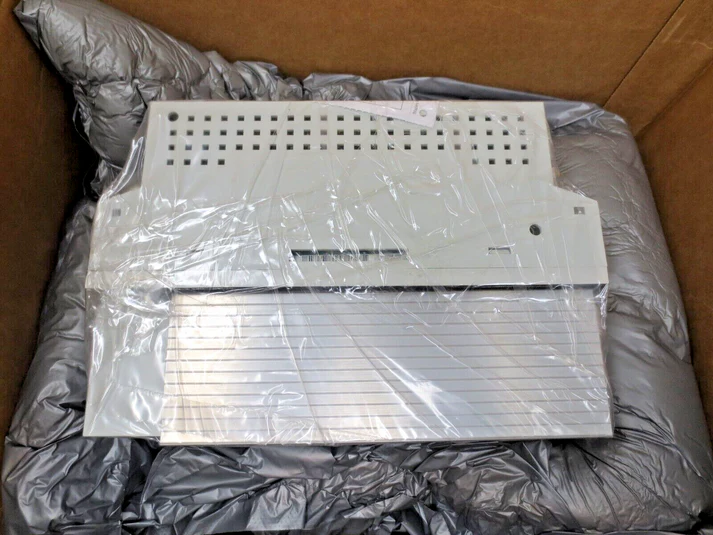 Высокопроизводительный многоосевой сервопривод Lenze ECSEA016C4B.