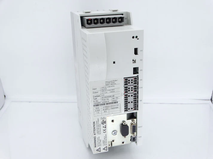 Высокопроизводительный многоосевой сервопривод Lenze ECSDA016C4B.