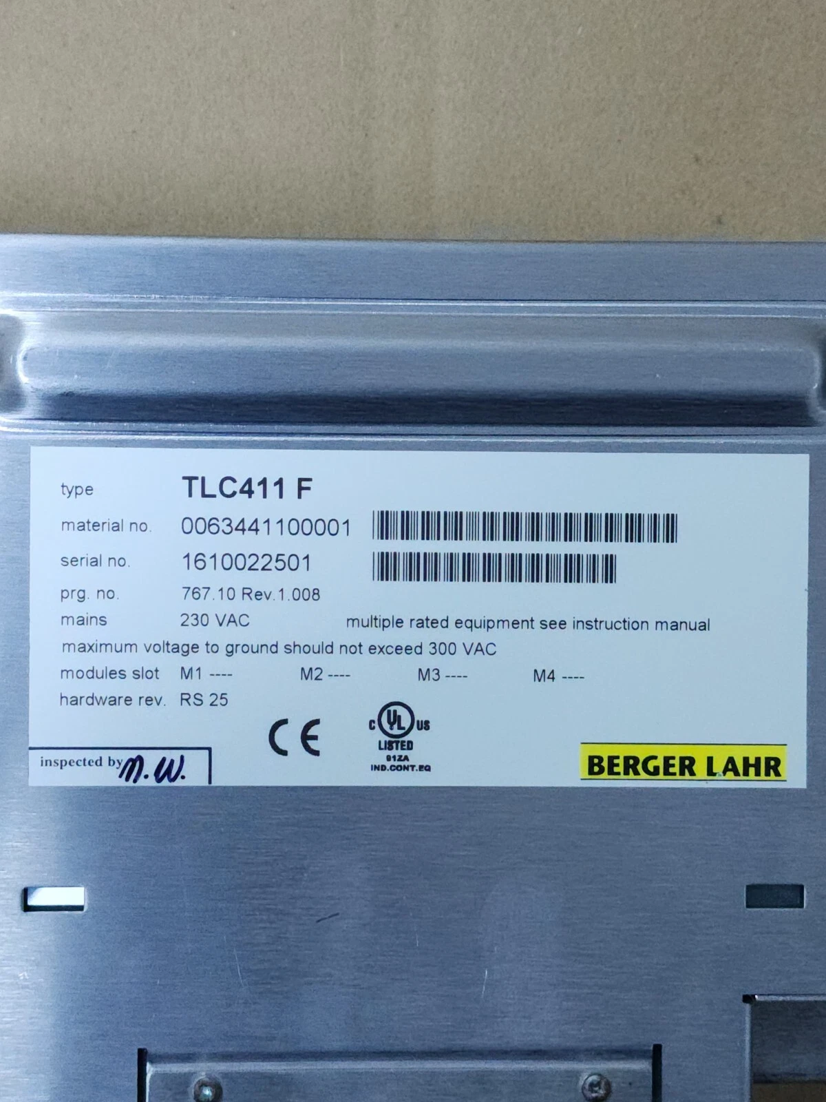 Berger Lahr TL Series TLC411 F Промышленные прецизионные приводы