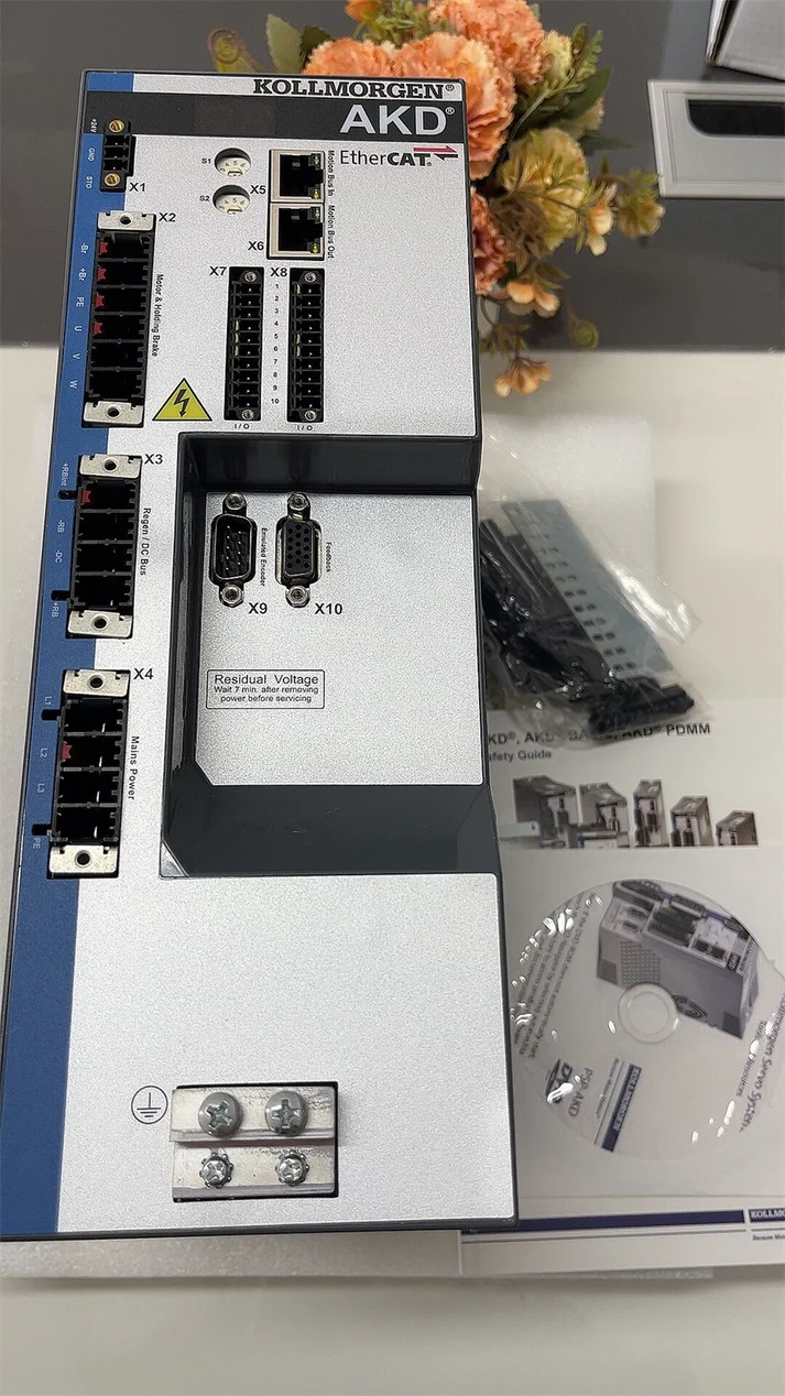 1PC Новый в коробке Kollmorgen AKD-P02407-NBCC-0000 Сервопривод VIA DHL