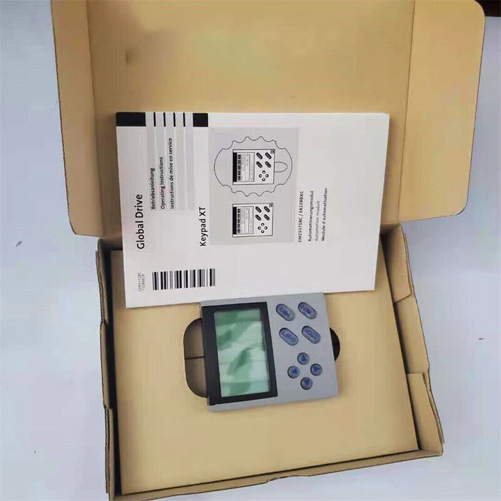 Высокопроизводительный многоосевой сервопривод Lenze EMZ9371BC.