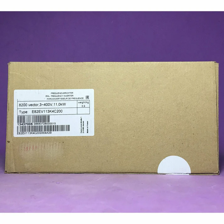 Высокопроизводительный многоосевой сервопривод Lenze E82EV113_4C200.