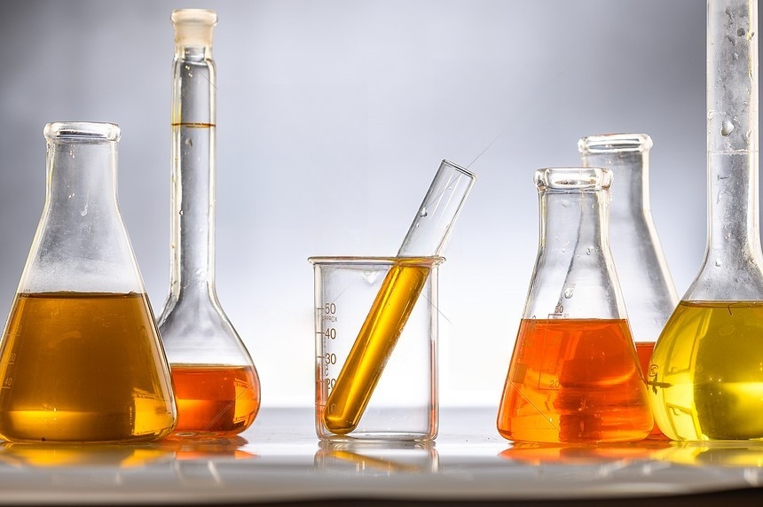 Эффект сырой нефти