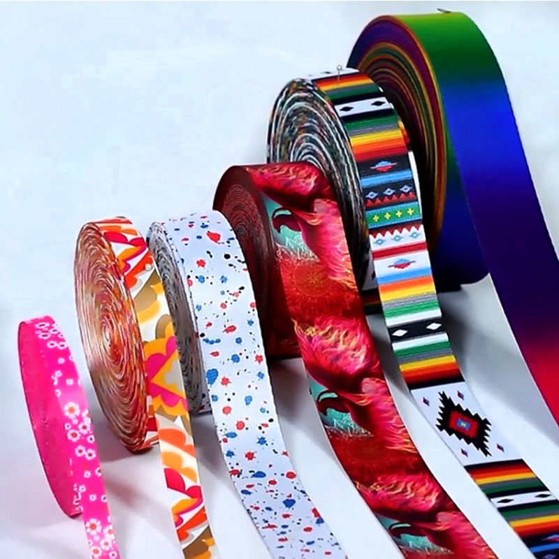 Персонализированные тканые ленты завоевывают российский рынок B2B