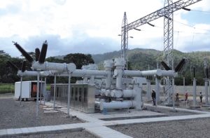 Измерительное устройство для определения частичного разряда переменного напряжения в КРУЭ