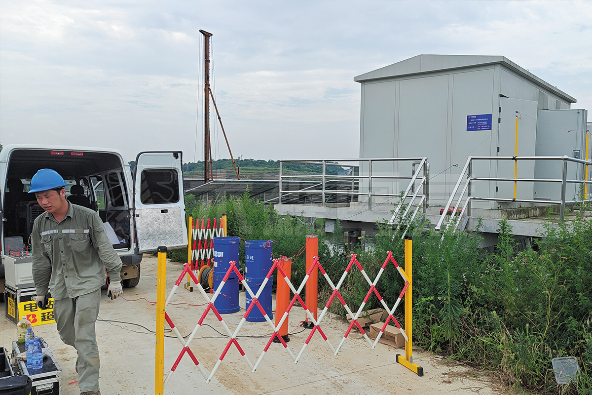 Выдерживаемое напряжение кабеля последовательного резонанса 35 кВ