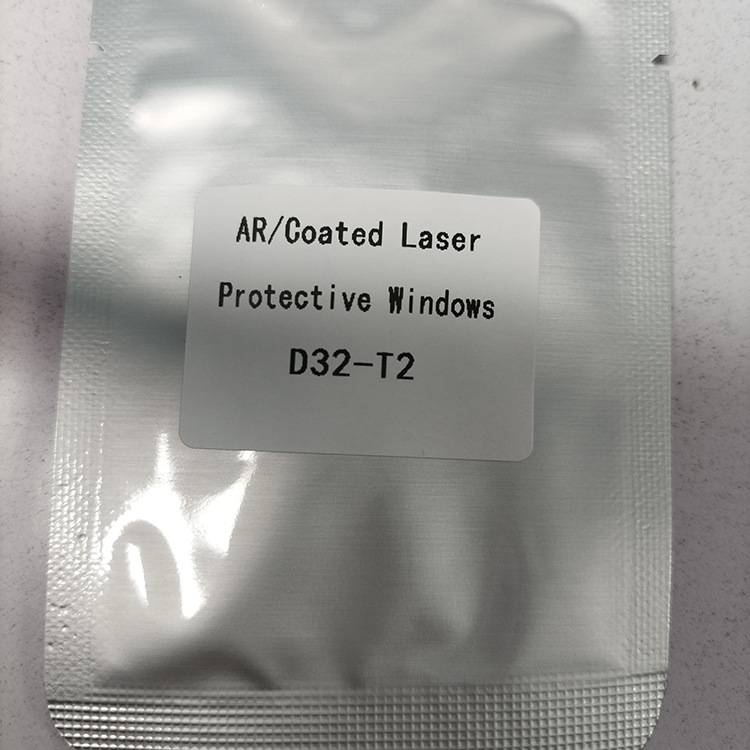 Лазерная чистка защитных линз 32*2