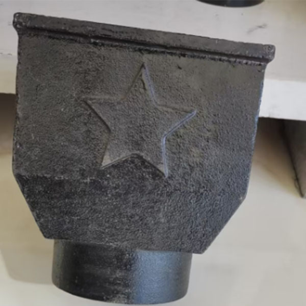 Водосточная воронка Red Star