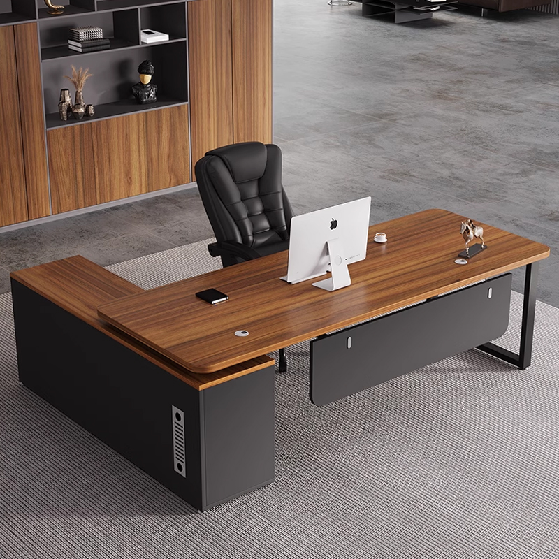 Вы ищете классический стол руководителя?рабочий стол руководителя