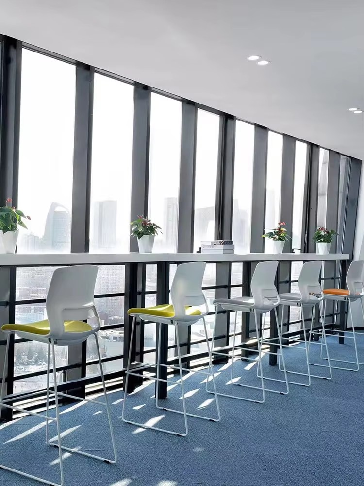 Китай Барные стулья — современное решение для офисных пространств и барных зон.завод Поставщик - ООО компания Гуанчжоу Мэйи Мебель