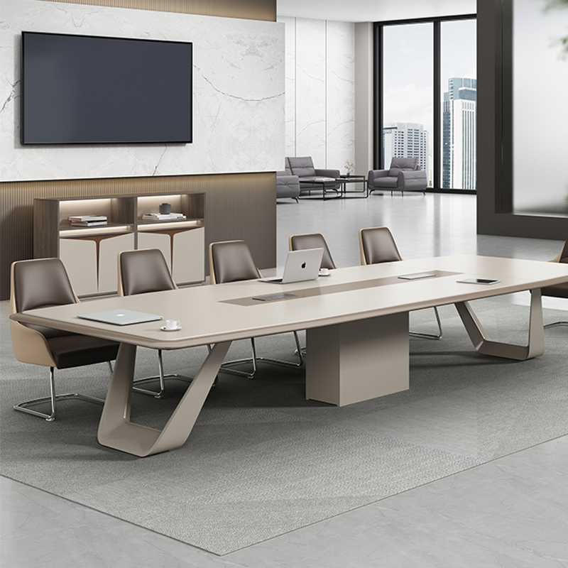 Китай Современный минималистичный конференц-стол на десять человек, со встроенными розетками, изготовлен из ДСП/многослойной древесно-стружечной плиты и предназначен для офисных конференц-залов.завод Поставщик - ООО компания Гуанчжоу Мэйи Мебель