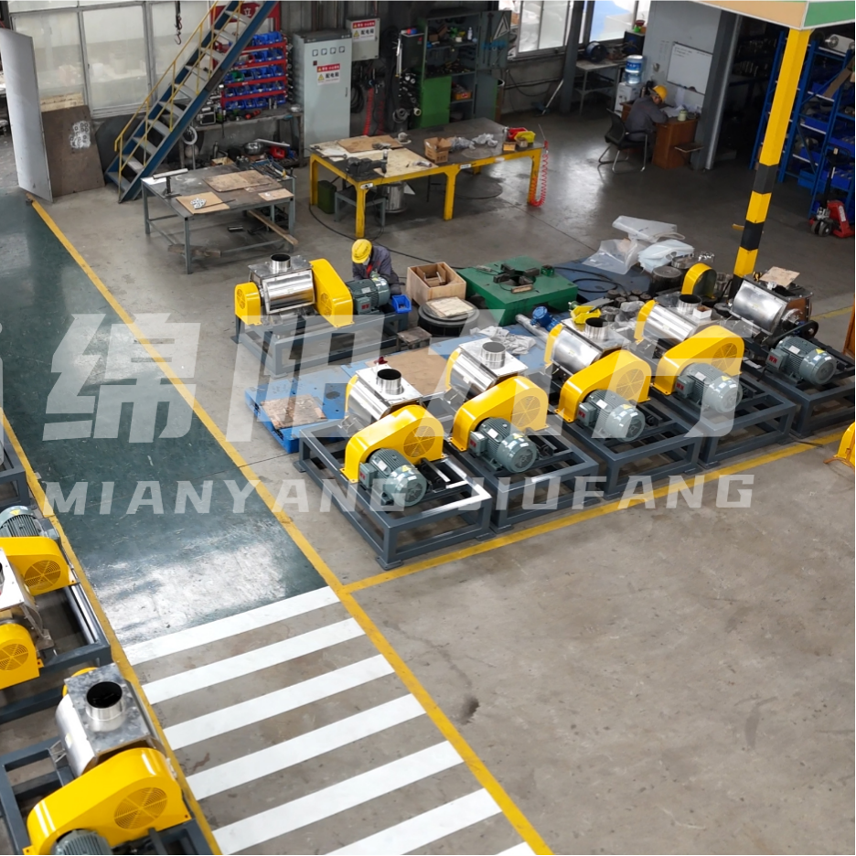 Отгружено 13 комплектов дробилок для литий-железо-фосфата !