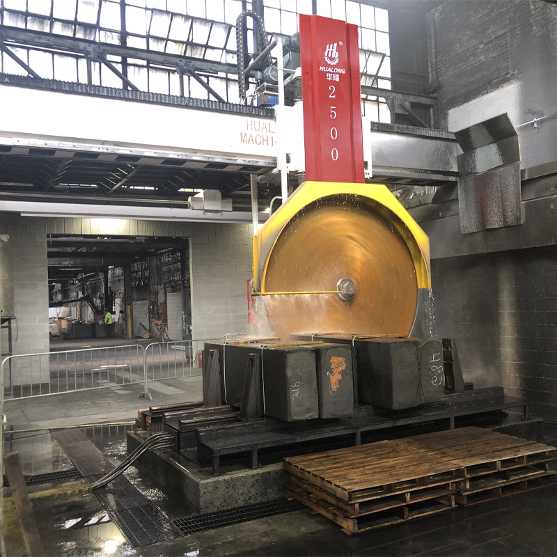 Многодисковые мостовые станки в карьере