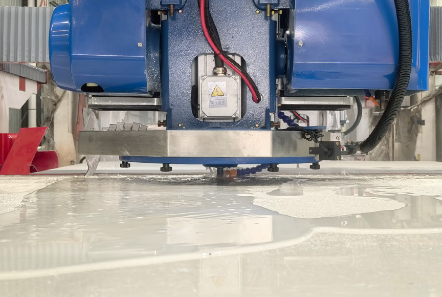 пила по камню