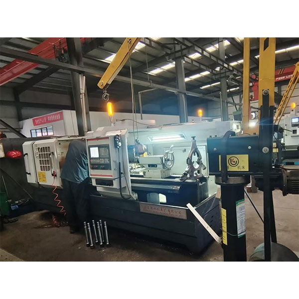 Компания Huozhou Fenglong Hydraulic Co., Ltd. | Реальная картина цеха ЧПУ-производства — Точное производство · Создание новых высот в гидравлической промышленности