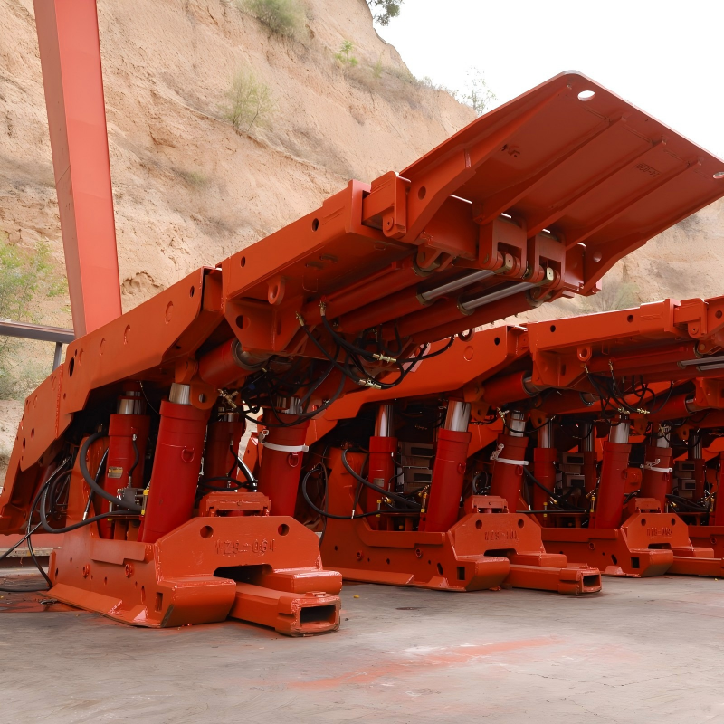 Расширение мощностей по добыче угля в России и модернизация оборудования придают импульс рынку гидравлических комплектующих.11