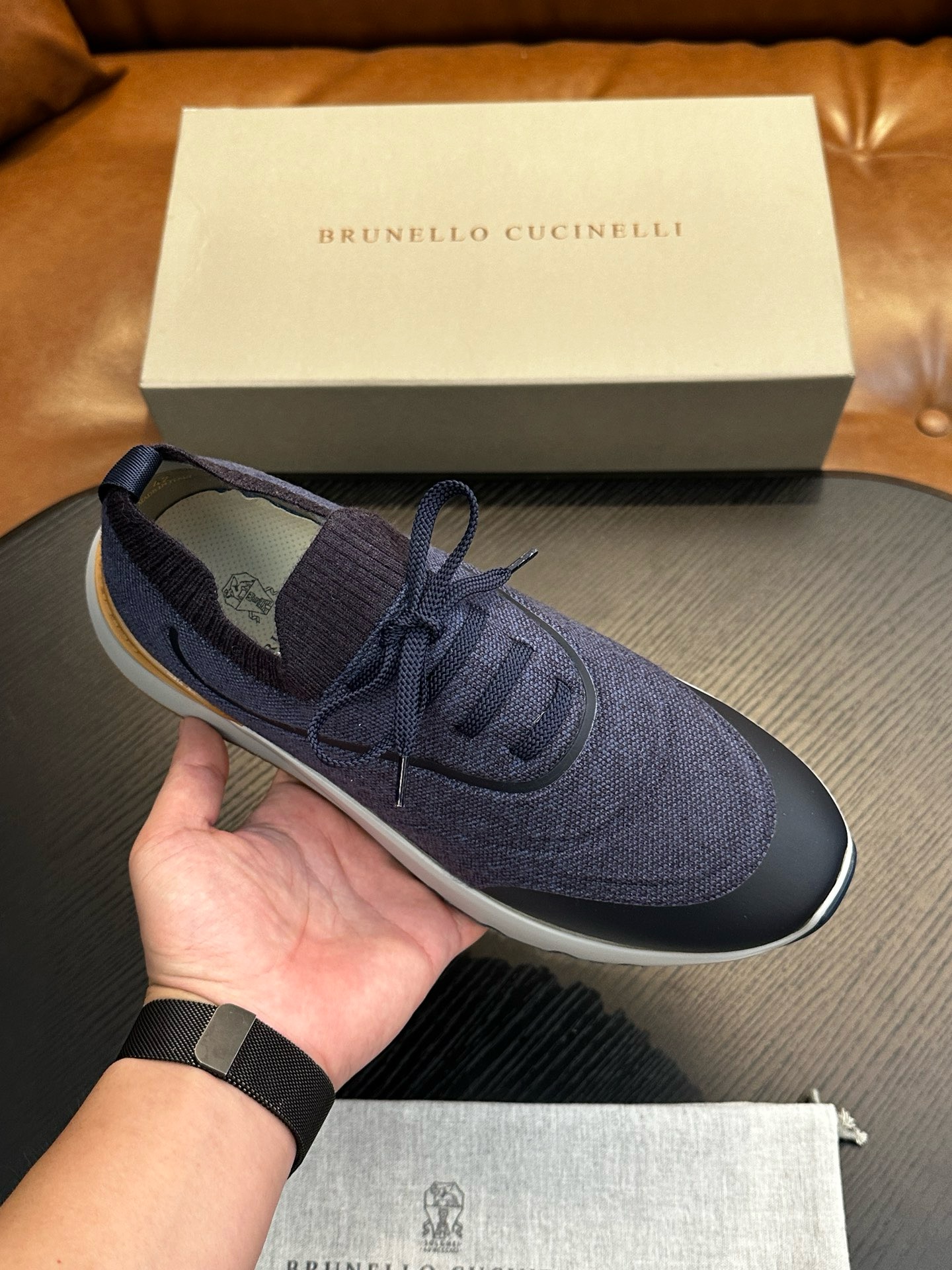 Классические мужские туфли 2026 года