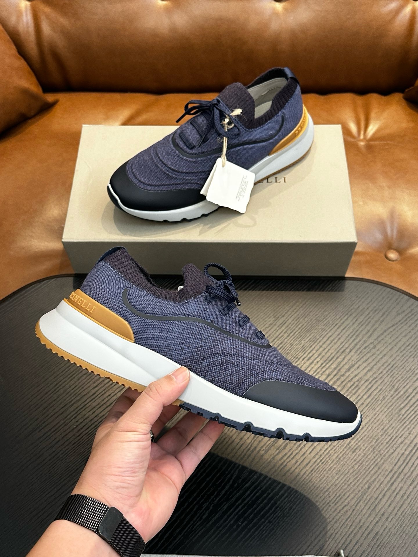 Классические мужские туфли 2026 года