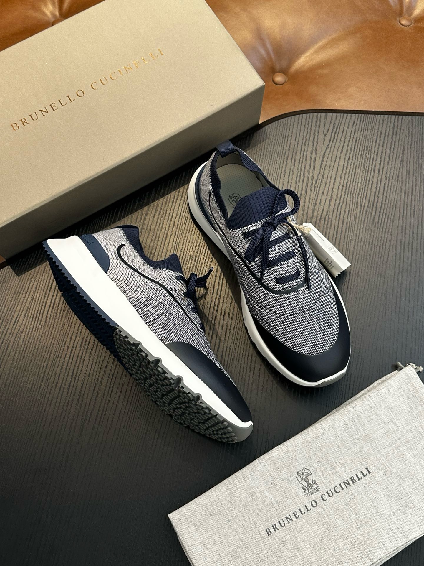 популярные мужские туфли