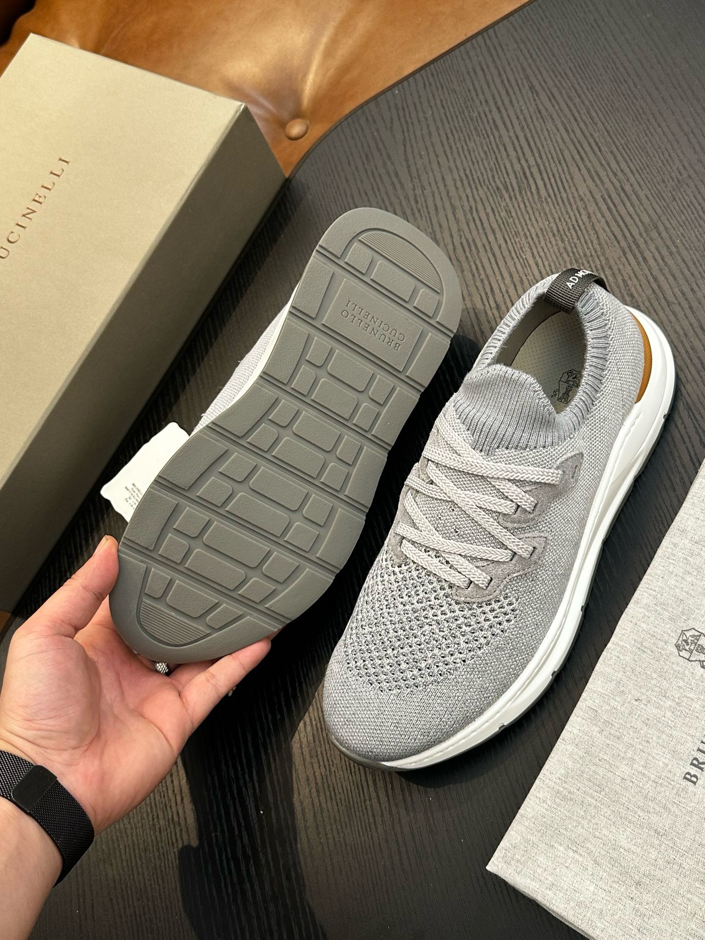 BRUNELLO CUCINELLI КЛАССИЧЕСКИЕ МУЖСКИЕ ОБУВЬ