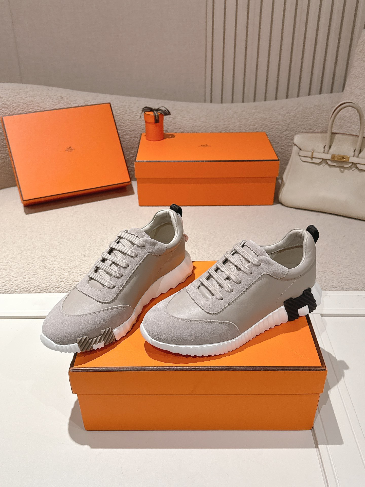 Высококачественная мужская модная обувь Hermès из натуральной кожи (коллекция 2026 года)
