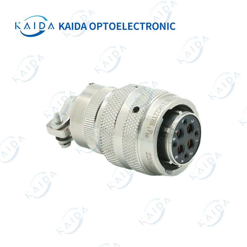 XC15822T8K1P40-XC15822F8Z1P40 – cylindrical connector