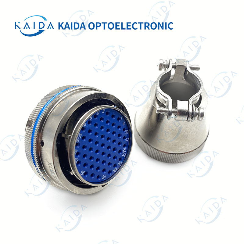 XCE33T55K1P1 – cylindrical connector
