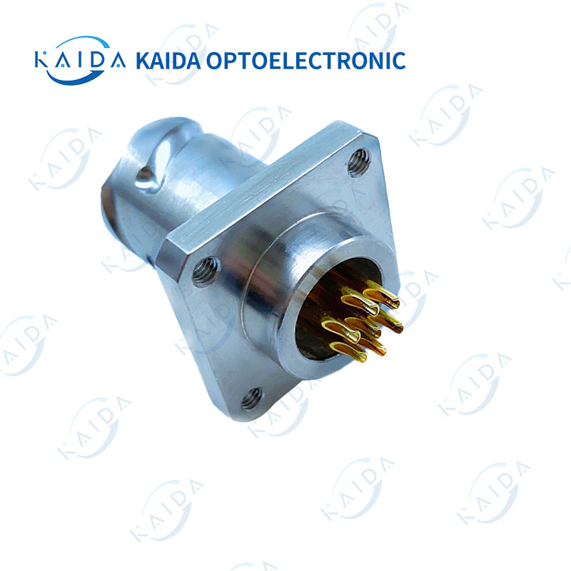 YMG16HTZ1D40 – cylindrical connector