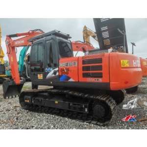 купить гусеничный экскаватор Hitachi