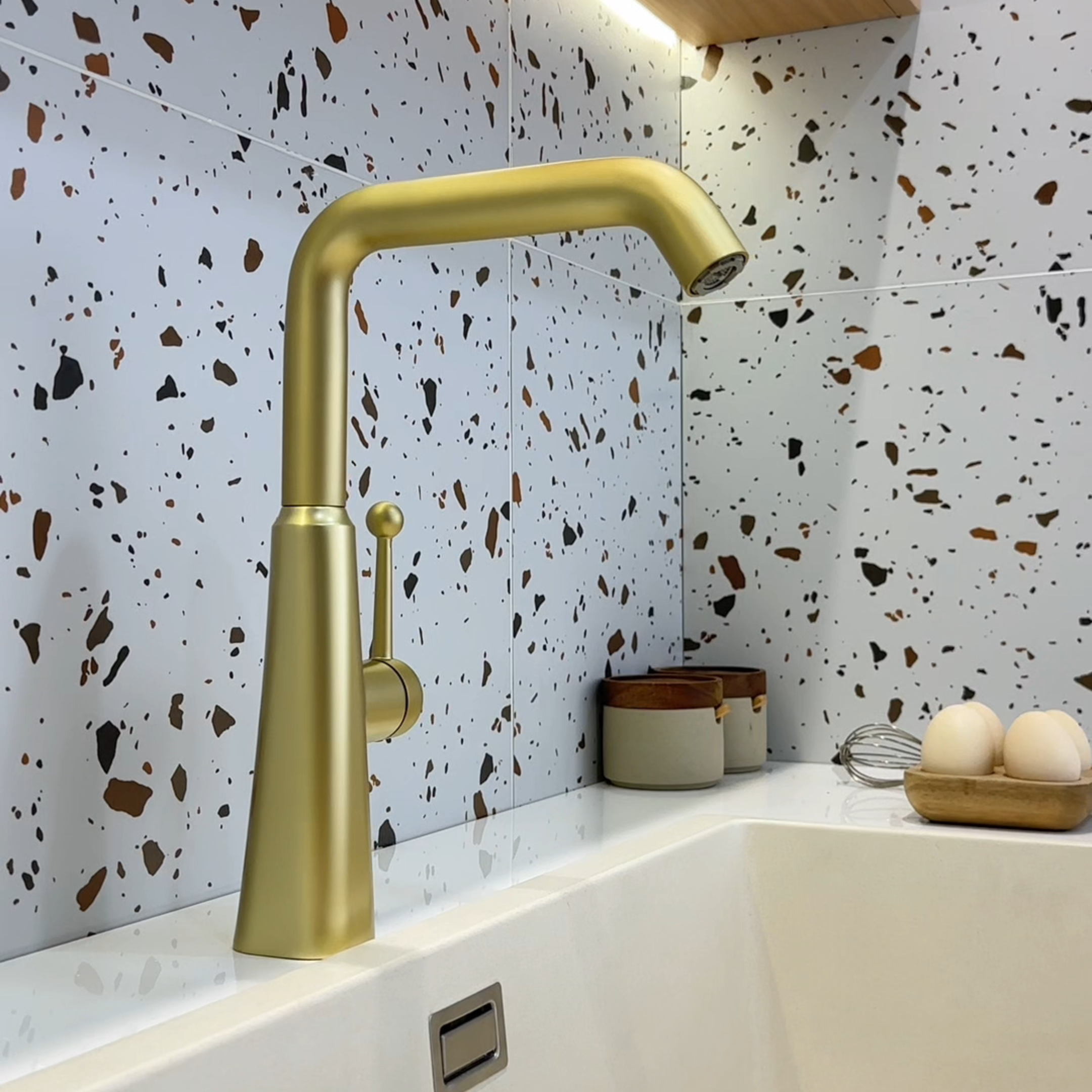 Смеситель Для Раковины：200230D-X