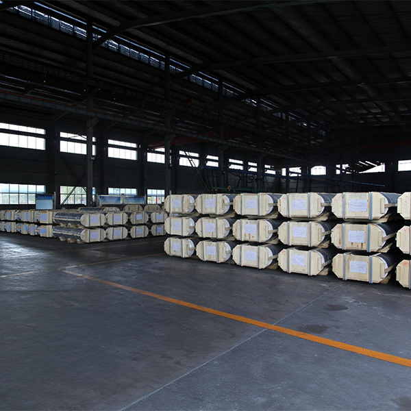 Компания Hebei Ruitong Carbon запускает новое поколение графитовых электродов сверхвысокой чистоты, позволяющее модернизировать дуговую сталеплавильную печь с использованием экологически чистых технологий