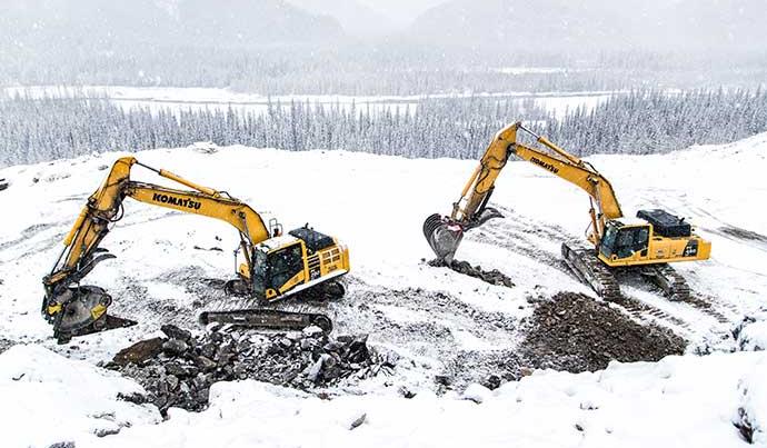 excavator in winter