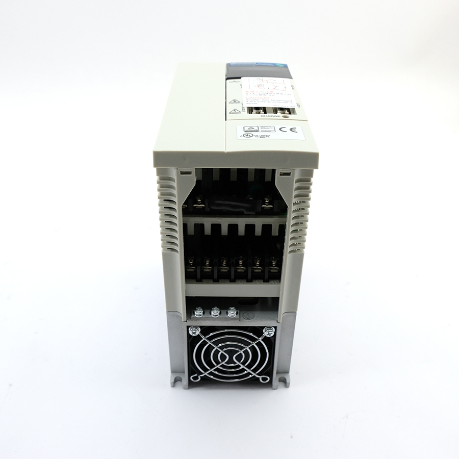 Сервоусилитель Mitsubishi Electric MR-J2S-200A (2.0кВт, 3-фазный 200V)