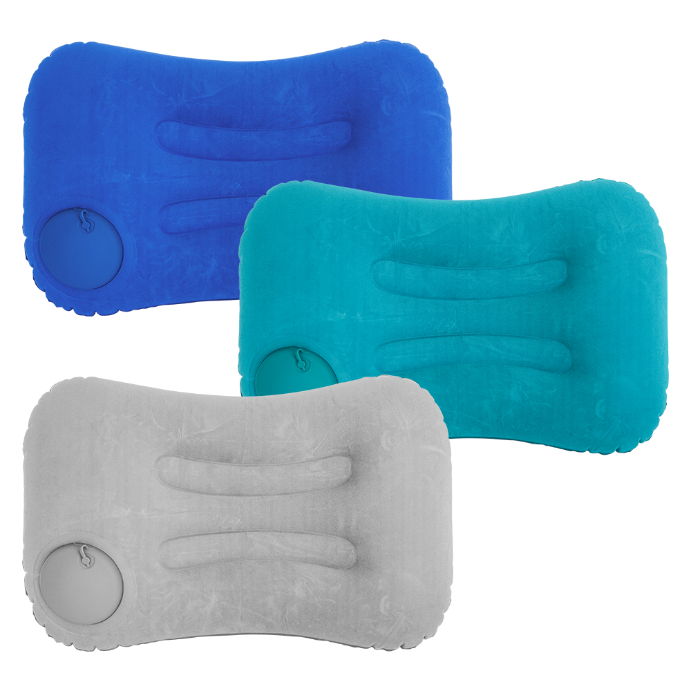 Квадратная велюровая подушка с помпой