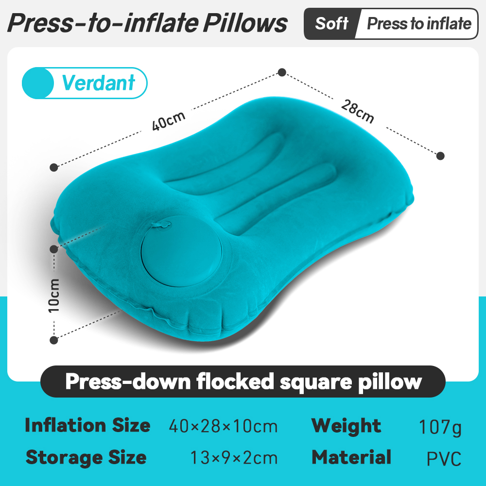 Квадратная велюровая подушка с помпой