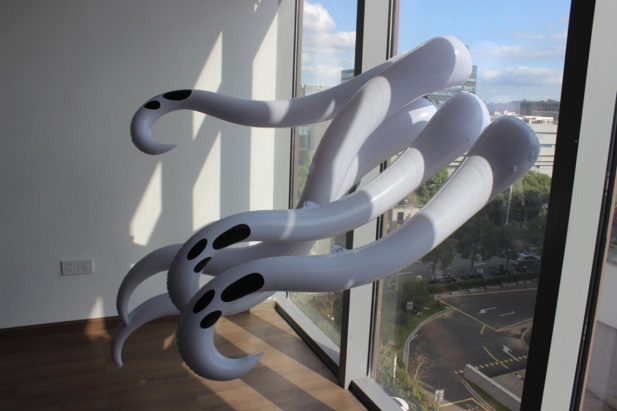 Надувной дьявол