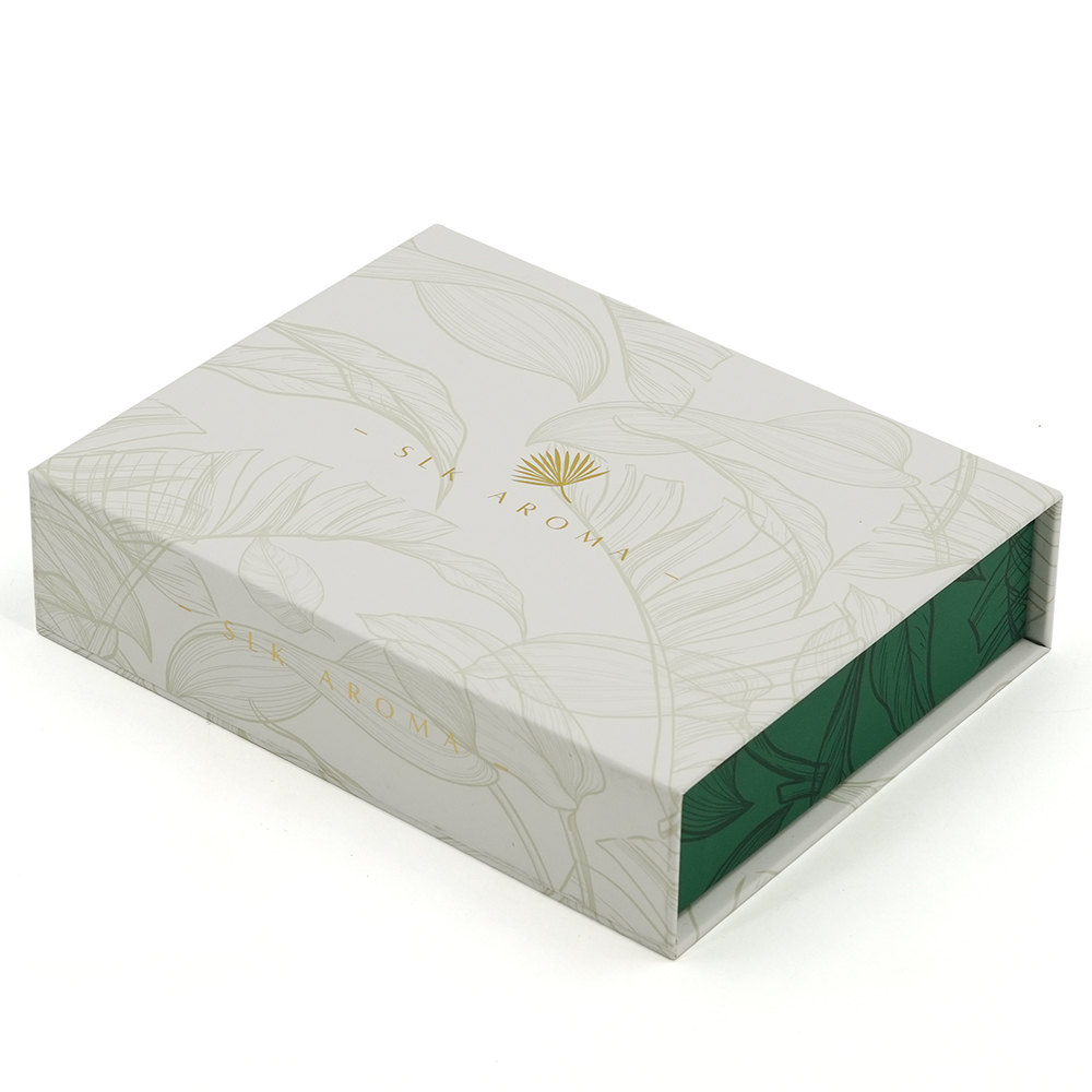 Китай Подарочные коробки с логотипом для эфирных масел. Перерабатываемая бумага. Магнитные застежки. Упаковочные коробки для эфирных масел. - Гуанчжоуское ООО по печатанию “И Сэнь”