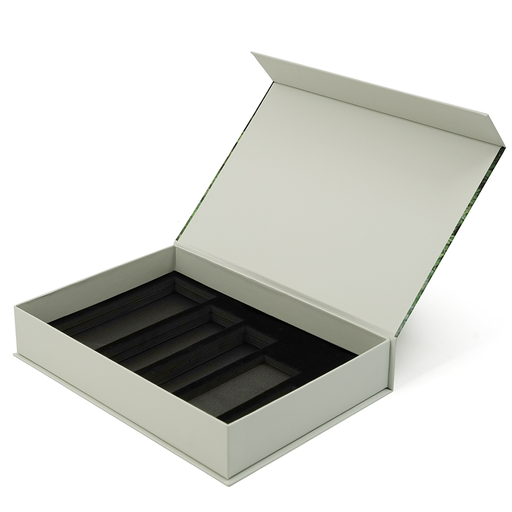 Китай Картонная бумажная магнитная подарочная коробка для косметических средств по уходу за кожей с вкладышем - Гуанчжоуское ООО по печатанию “И Сэнь”