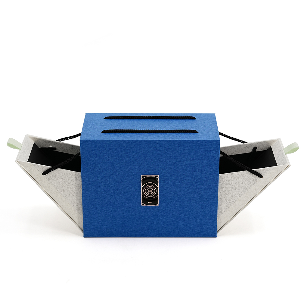 Китай Уникальная картонная упаковочная коробка с индивидуальным логотипом, двустворчатой ​​боковой дверцей, подарочная коробка класса люкс из экологически чистой бумаги с ручкой. - Гуанчжоуское ООО по печатанию “И Сэнь”