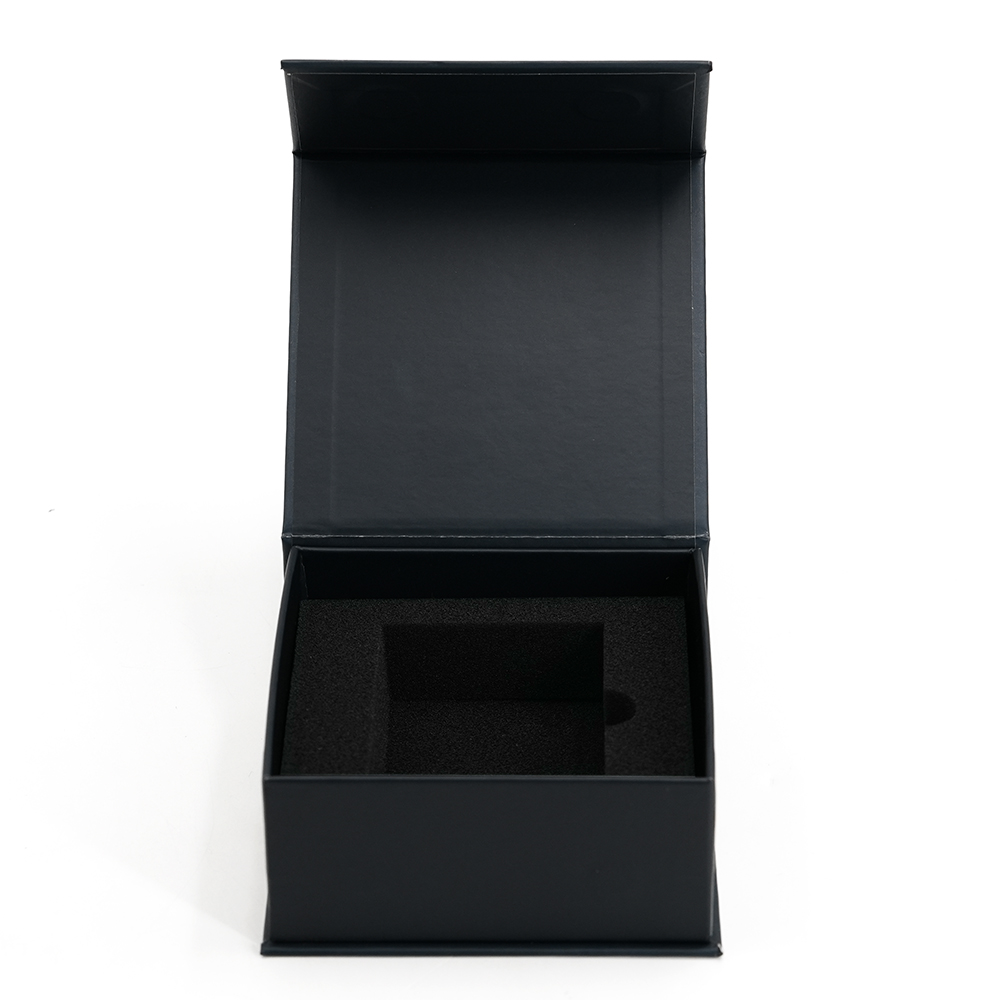 Китай Подарочная коробка для свечей с индивидуальным логотипом, изготовленная на заказ, с магнитной застежкой, из высококачественной перерабатываемой бумаги. - Гуанчжоуское ООО по печатанию “И Сэнь”