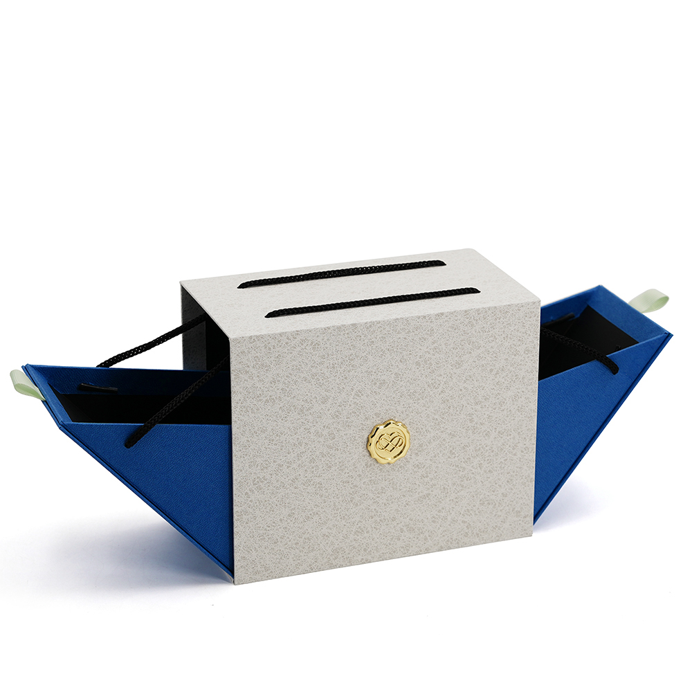 Китай Подарочная коробка класса люкс из плотного картона с двойной дверцей, боковым открыванием и ручкой, с возможностью нанесения логотипа на заказ. - Гуанчжоуское ООО по печатанию “И Сэнь”