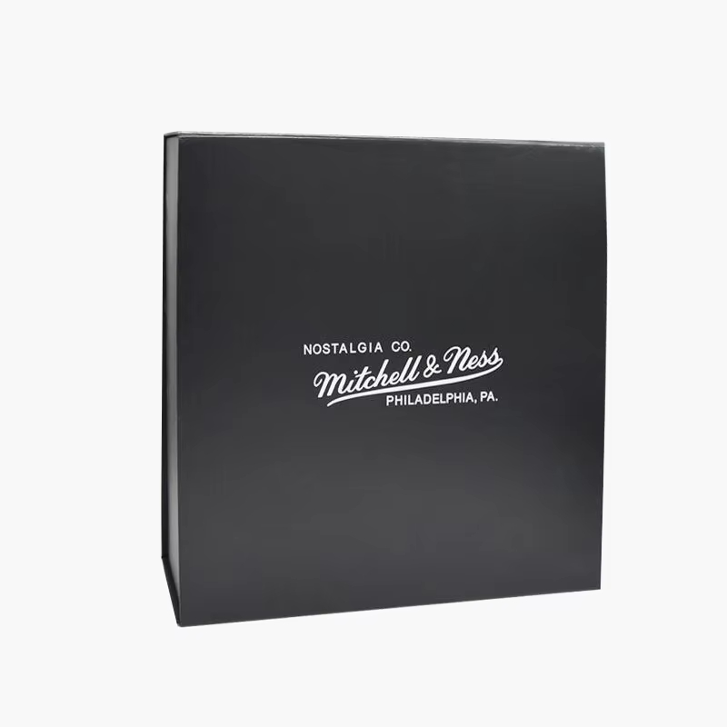 Китай Оптовые индивидуальные складные подарочные коробки из перерабатываемой бумаги, магнитные коробки, роскошные картонные упаковочные коробки с крышкой с магнитным замком - Гуанчжоуское ООО по печатанию “И Сэнь”