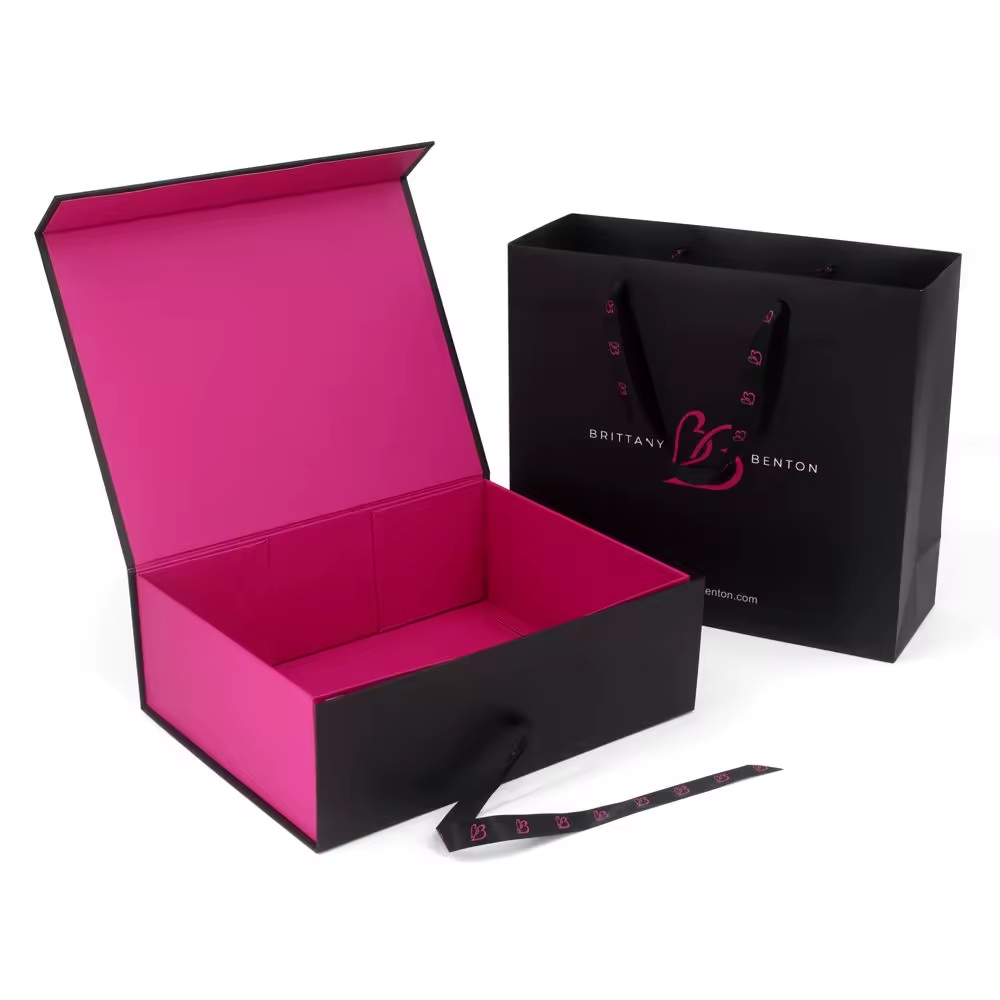 Китай Роскошная картонная подарочная коробка на заказ для упаковки париков, одежды и обуви, жесткая складная бумажная коробка. - Гуанчжоуское ООО по печатанию “И Сэнь”