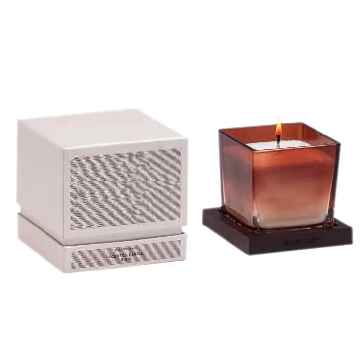 Китай Картонные подарочные коробки для упаковки свечей. Индивидуальная упаковка ярких цветов для свечей. - Гуанчжоуское ООО по печатанию “И Сэнь”