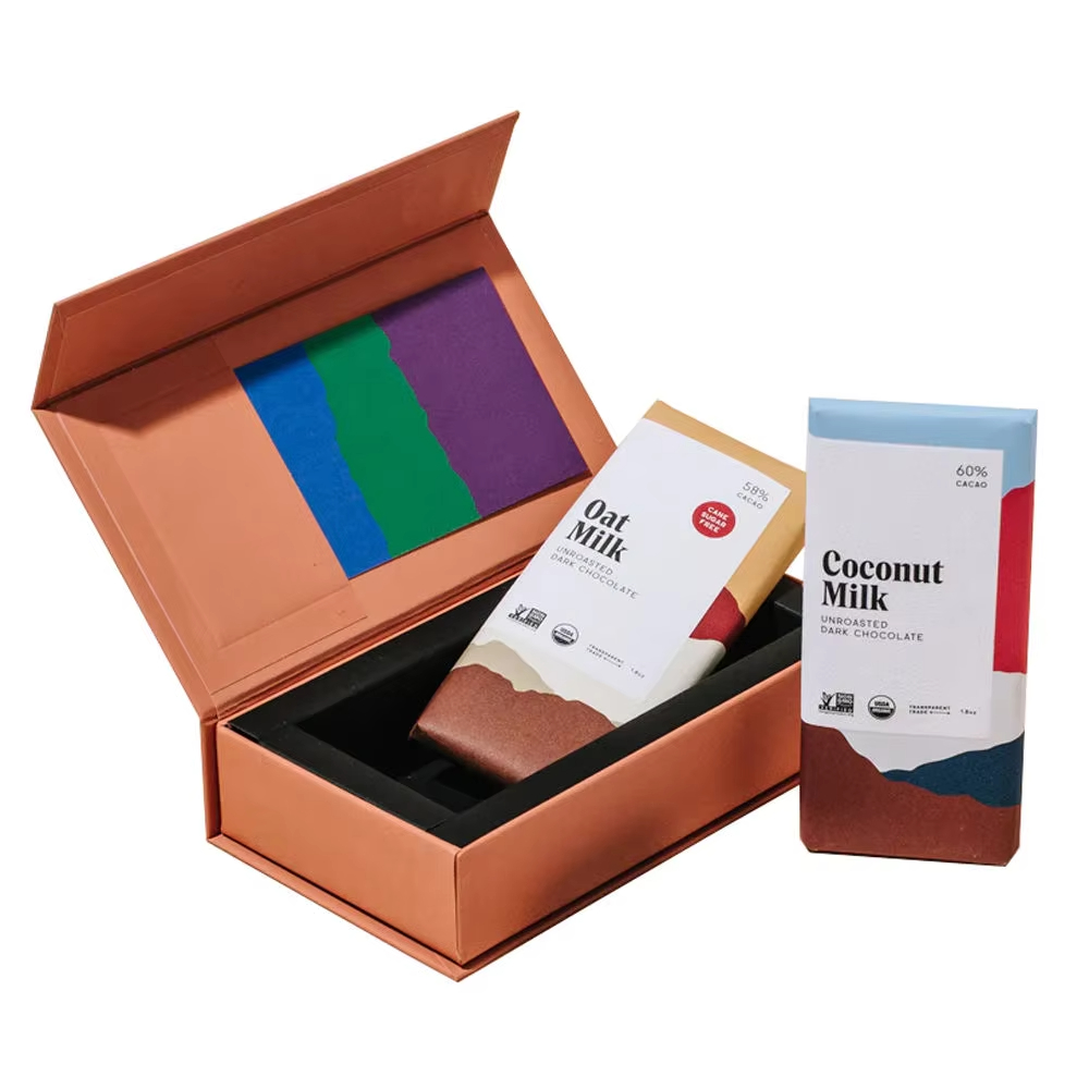 Китай Изготовленная на заказ коробка для шоколада из магнитной бумаги премиум-класса, роскошная жесткая коробка с клапаном для упаковки шоколада - Гуанчжоуское ООО по печатанию “И Сэнь”